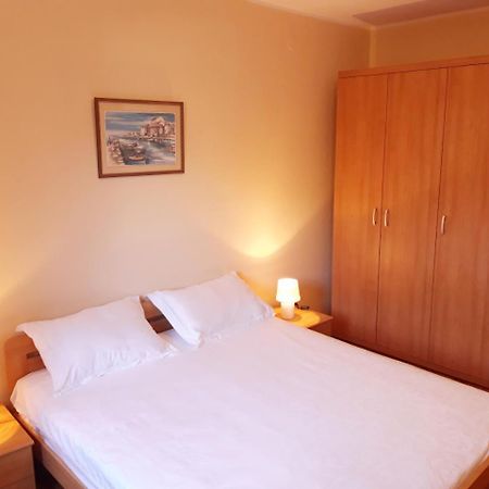 Apartment Maras Пореч Екстер'єр фото