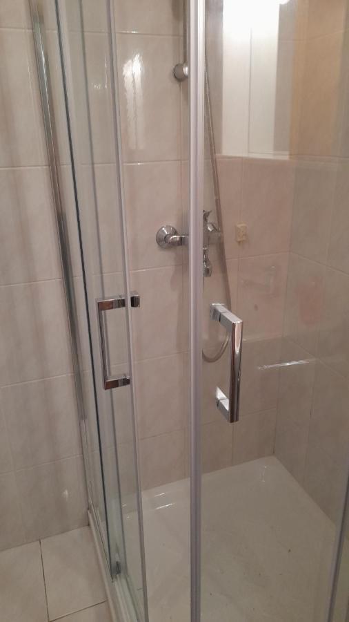 Apartment Maras Пореч Екстер'єр фото
