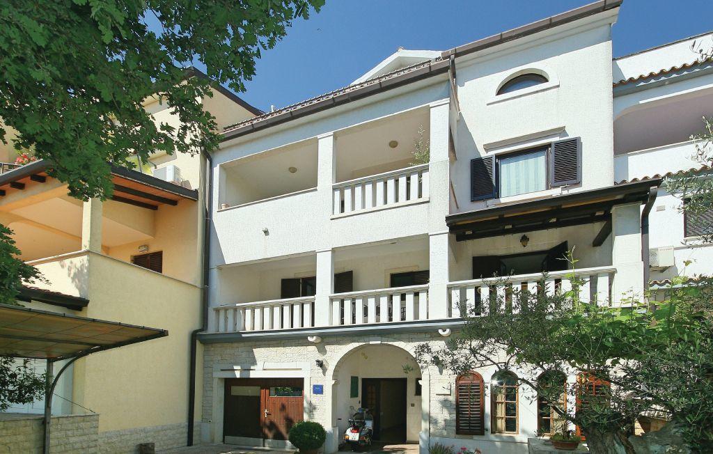 Apartment Maras Пореч Екстер'єр фото
