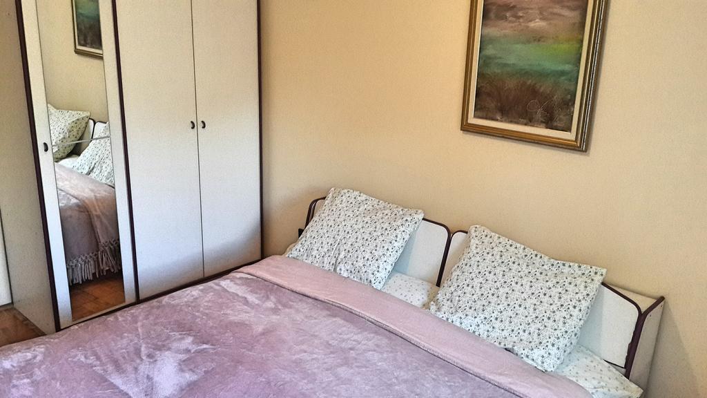 Apartment Maras Пореч Екстер'єр фото
