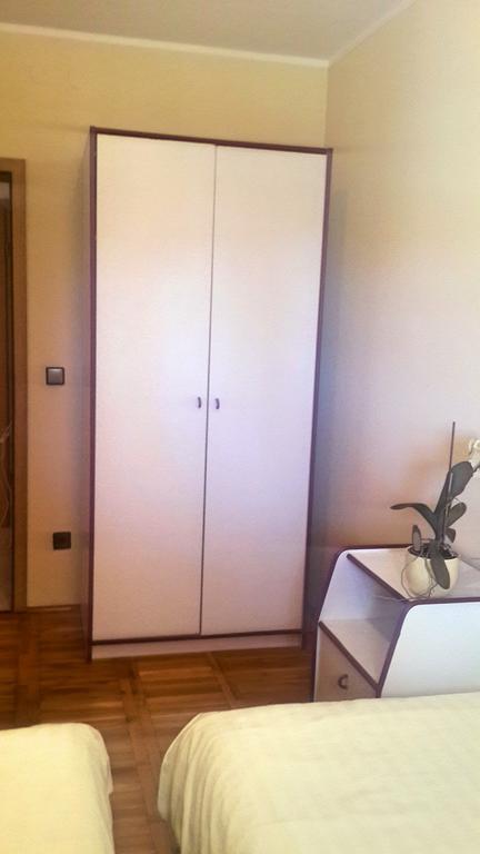 Apartment Maras Пореч Екстер'єр фото
